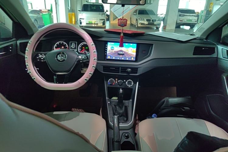 Used Volkswagen Polo 2019 Plus 1.5L Automatic Panoramic Enjoyment Edition Center Console