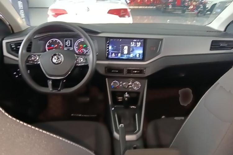 Used Volkswagen Polo 2019 Plus 1.5L Automatic Panoramic Enjoyment Edition Center Console
