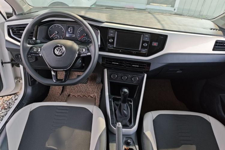 Used Volkswagen Polo 2019 Plus 1.5L Automatic Colorful Technology Edition Center Console