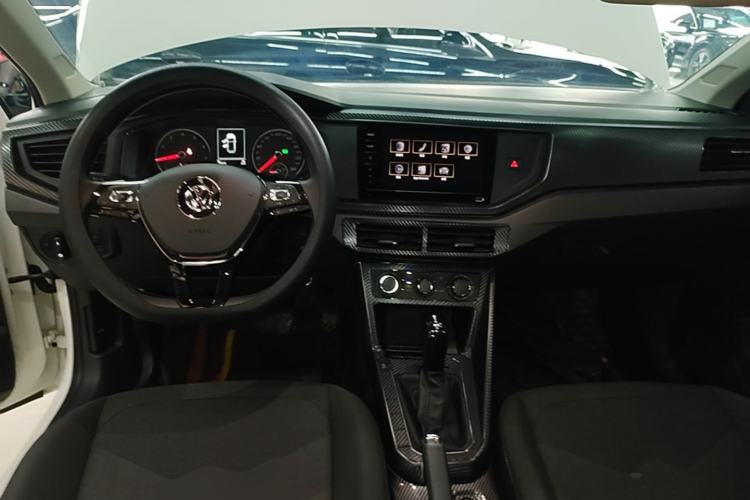 Used Volkswagen Polo 2019 Plus 1.5L Automatic Panoramic Enjoyment Edition Center Console