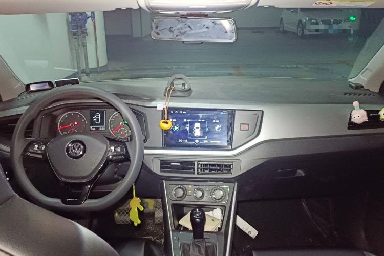Used Volkswagen Polo 2019 Plus 1.5L Automatic Panoramic Enjoyment Edition Center Console