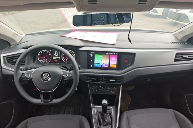Used Volkswagen Polo 2019 Plus 1.5L Automatic Panoramic Enjoyment Edition Center Console