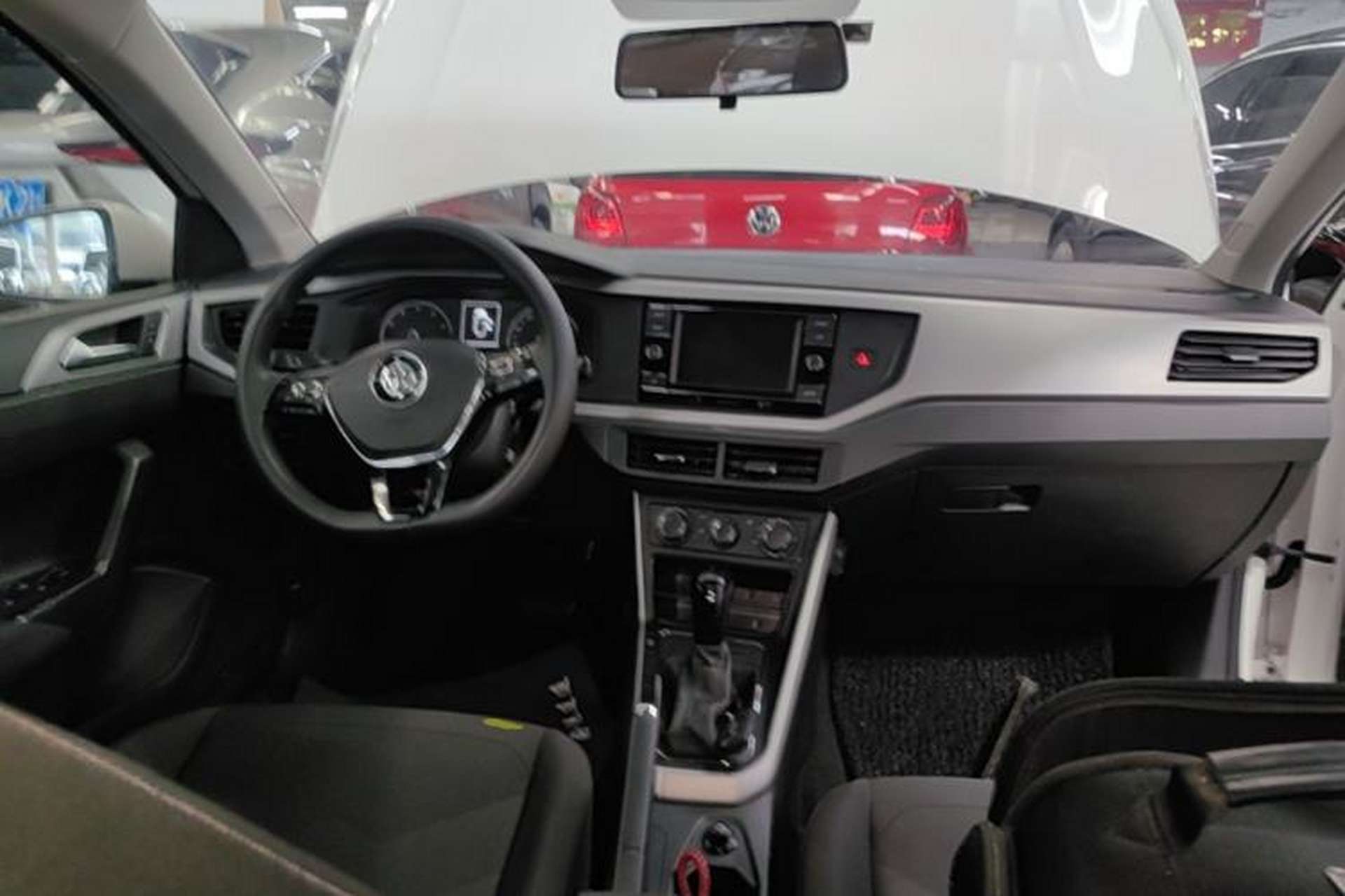 Used Volkswagen Polo 2019 Plus 1.5L Automatic Panoramic Enjoyment Edition Center Console