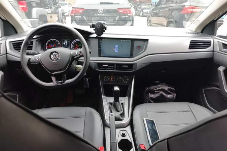 Used Volkswagen Polo 2019 Plus 1.5L Automatic Panoramic Enjoyment Edition Center Console