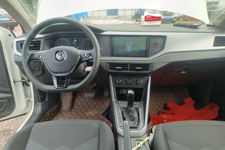 Used Volkswagen Polo 2019 Plus 1.5L Automatic Panoramic Enjoyment Edition Center Console