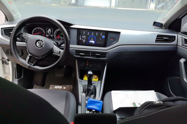 Used Volkswagen Polo 2019 Plus 1.5L Automatic Panoramic Enjoyment Edition Center Console