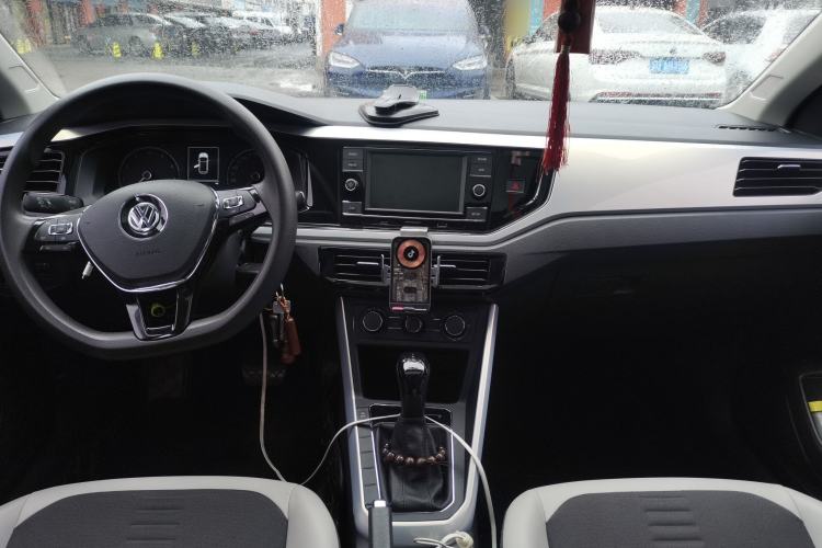 Used Volkswagen Polo 2019 Plus 1.5L Automatic Colorful Technology Edition Center Console