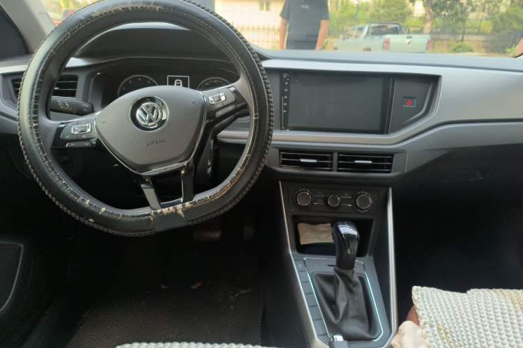 Used Volkswagen Polo 2019 Plus 1.5L Automatic Panoramic Enjoyment Edition Center Console