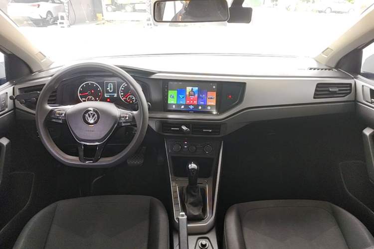 Used Volkswagen Polo 2019 Plus 1.5L Automatic Panoramic Enjoyment Edition Center Console