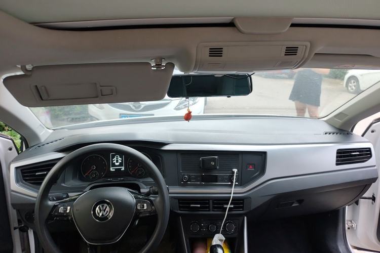 Used Volkswagen Polo 2019 Plus 1.5L Automatic Panoramic Enjoyment Edition Center Console