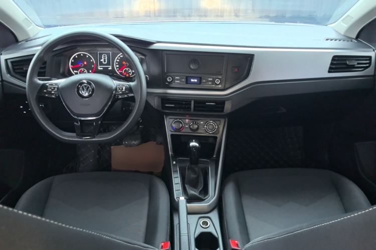Used Volkswagen Polo 2019 Plus 1.5L Automatic Panoramic Enjoyment Edition Center Console