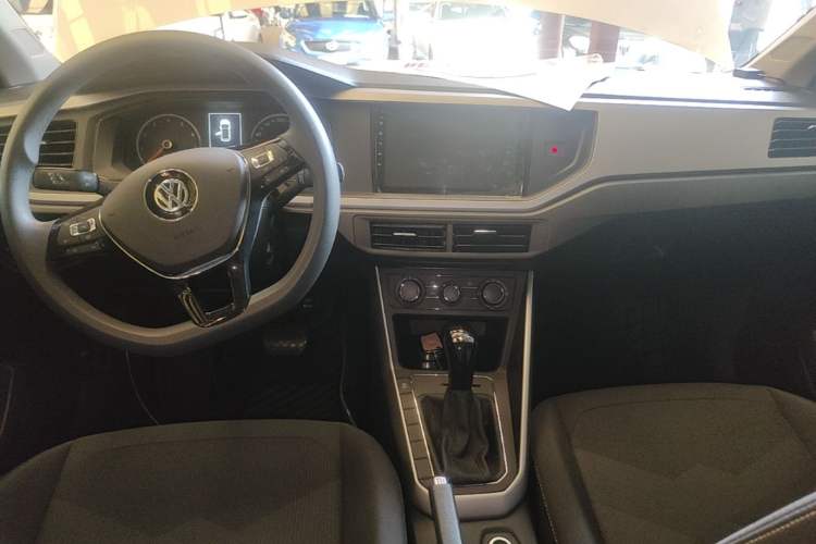 Used Volkswagen Polo 2019 Plus 1.5L Automatic Panoramic Enjoyment Edition Center Console