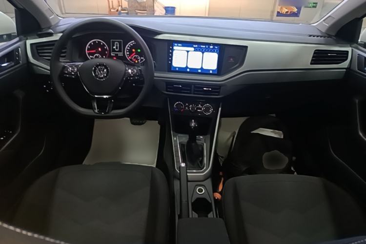 Used Volkswagen Polo 2019 Plus 1.5L Automatic Panoramic Enjoyment Edition Center Console