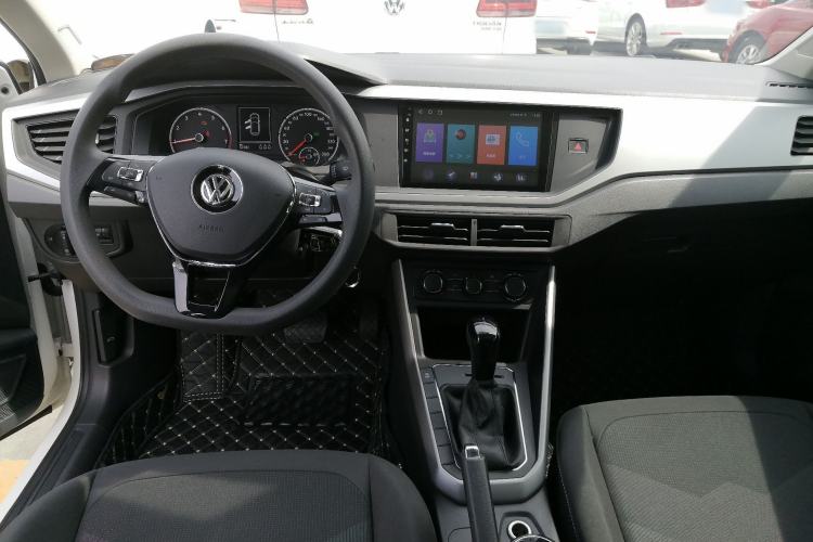 Used Volkswagen Polo 2019 Plus 1.5L Automatic Panoramic Enjoyment Edition Center Console