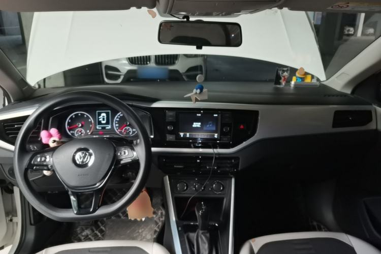 Used Volkswagen Polo 2019 Plus 1.5L Automatic Colorful Technology Edition Center Console
