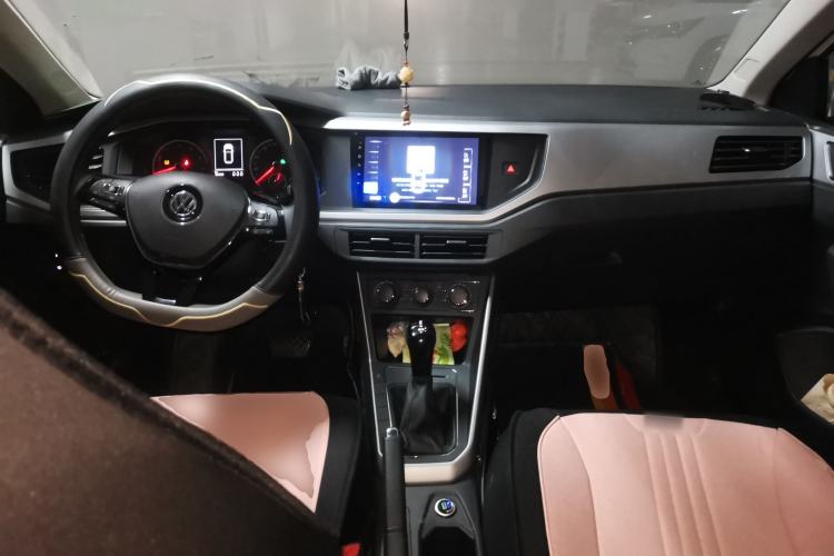 Used Volkswagen Polo 2019 Plus 1.5L Automatic Panoramic Enjoyment Edition Center Console