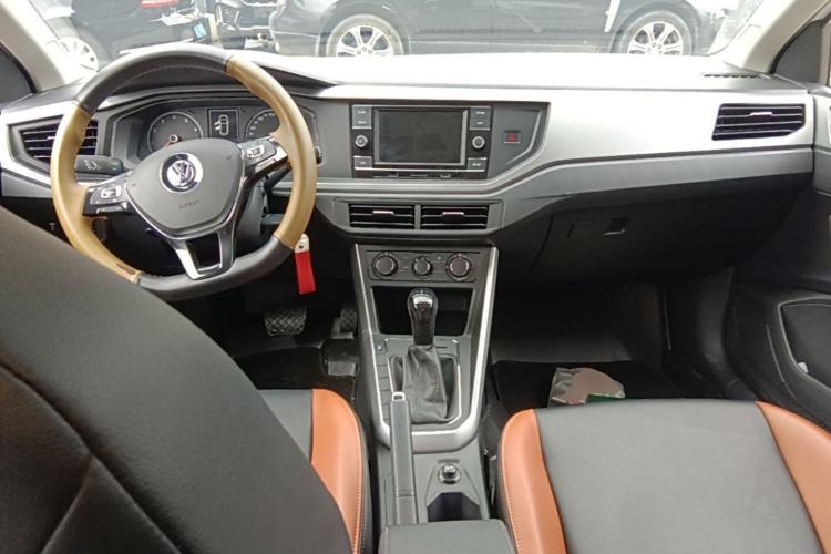 Used Volkswagen Polo 2019 Plus 1.5L Automatic Panoramic Enjoyment Edition Center Console