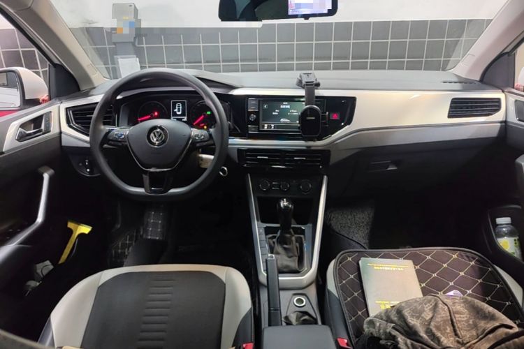 Used Volkswagen Polo 2019 Plus 1.5L Automatic Colorful Technology Edition Center Console