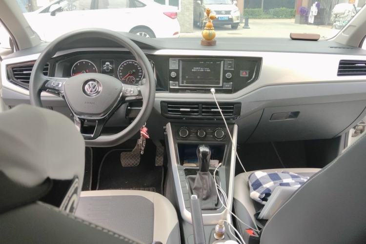 Used Volkswagen Polo 2019 Plus 1.5L Automatic Colorful Technology Edition Center Console