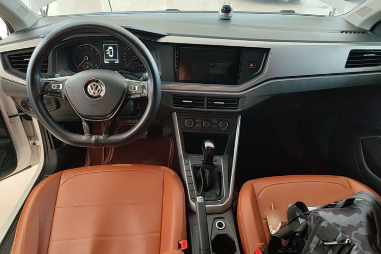 Used Volkswagen Polo 2019 Plus 1.5L Automatic Panoramic Enjoyment Edition Center Console