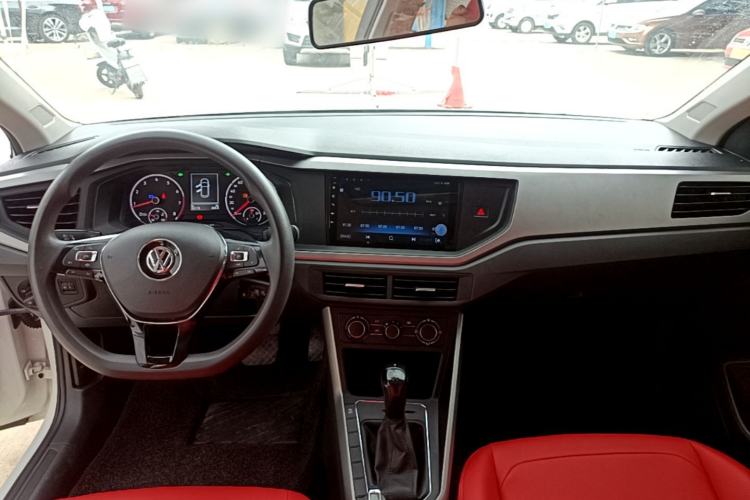 Used Volkswagen Polo 2019 Plus 1.5L Automatic Panoramic Enjoyment Edition Center Console