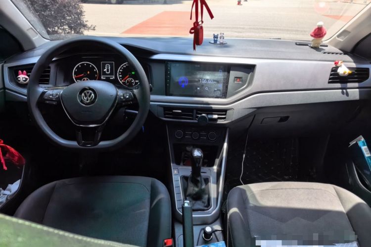Used Volkswagen Polo 2019 Plus 1.5L Automatic Panoramic Enjoyment Edition Center Console