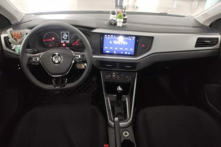 Used Volkswagen Polo 2019 Plus 1.5L Automatic Panoramic Enjoyment Edition Center Console