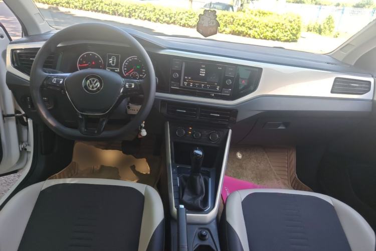 Used Volkswagen Polo 2019 Plus 1.5L Automatic Colorful Technology Edition Center Console