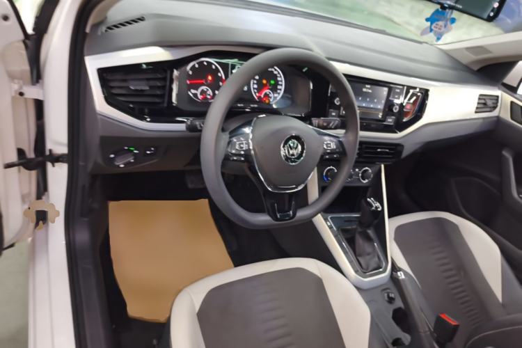 Used Volkswagen Polo 2019 Plus 1.5L Automatic Colorful Technology Edition Center Console
