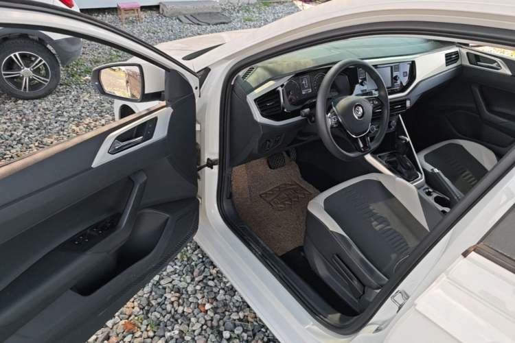 Used Volkswagen Polo 2019 Plus 1.5L Automatic Colorful Technology Edition Driver Seat