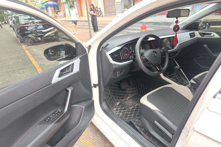 Used Volkswagen Polo 2019 Plus 1.5L Automatic Beats Trendy Cool Edition Driver Seat