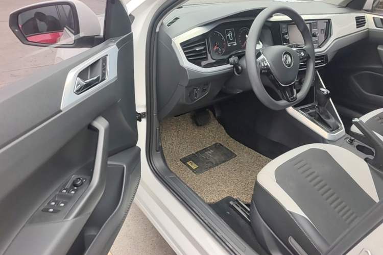 Used Volkswagen Polo 2019 Plus 1.5L Automatic Colorful Technology Edition Driver Seat