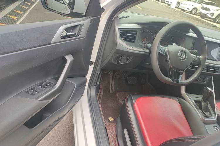 Used Volkswagen Polo 2019 Plus 1.5L Automatic Panoramic Enjoyment Edition Driver Seat