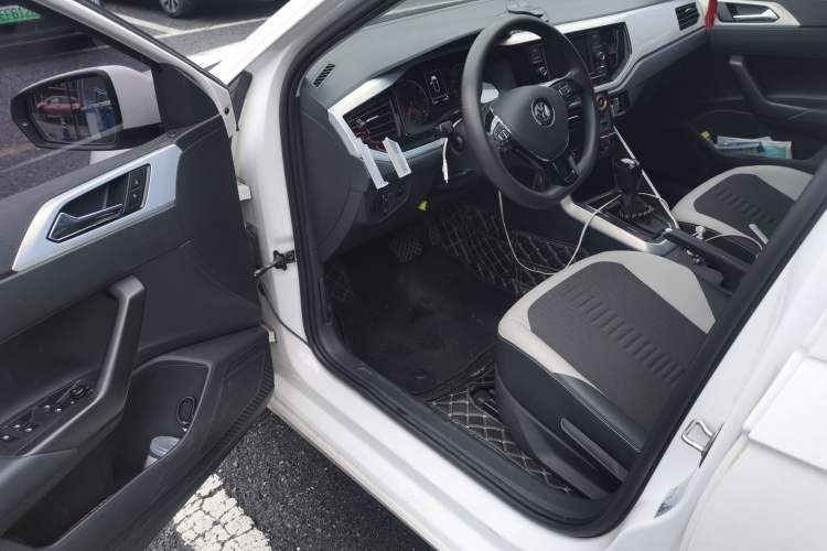 Used Volkswagen Polo 2019 Plus 1.5L Automatic Colorful Technology Edition Driver Seat