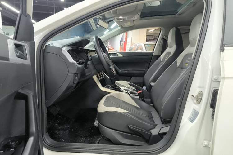Used Volkswagen Polo 2019 Plus 1.5L Automatic Colorful Technology Edition Driver Seat
