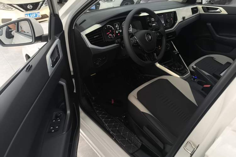 Used Volkswagen Polo 2019 Plus 1.5L Automatic Colorful Technology Edition Driver Seat