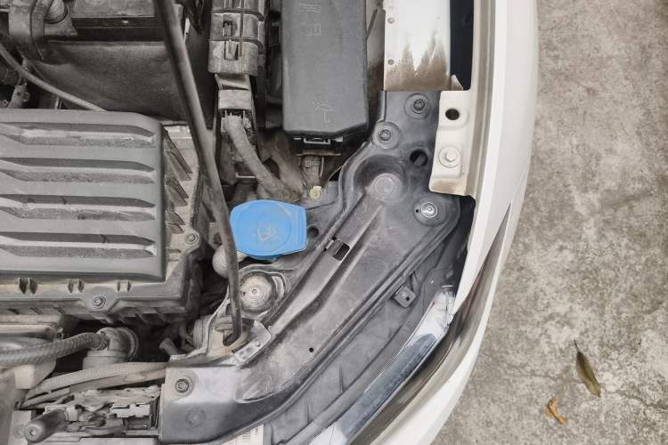 Used Volkswagen Polo 2019 Plus 1.5L Automatic Colorful Technology Edition Engine Bay Left