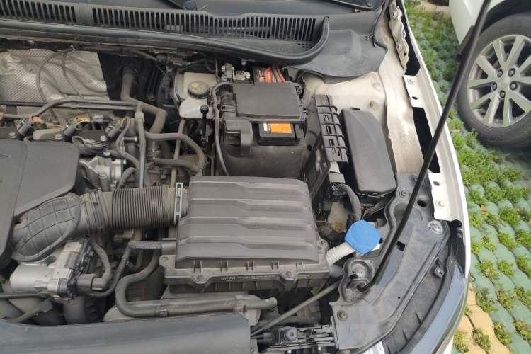 Used Volkswagen Polo 2019 Plus 1.5L Automatic Colorful Technology Edition Engine Bay Left