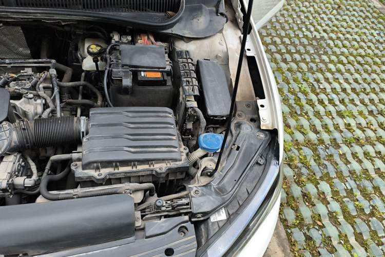 Used Volkswagen Polo 2019 Plus 1.5L Automatic Panoramic Enjoyment Edition Engine Bay Left