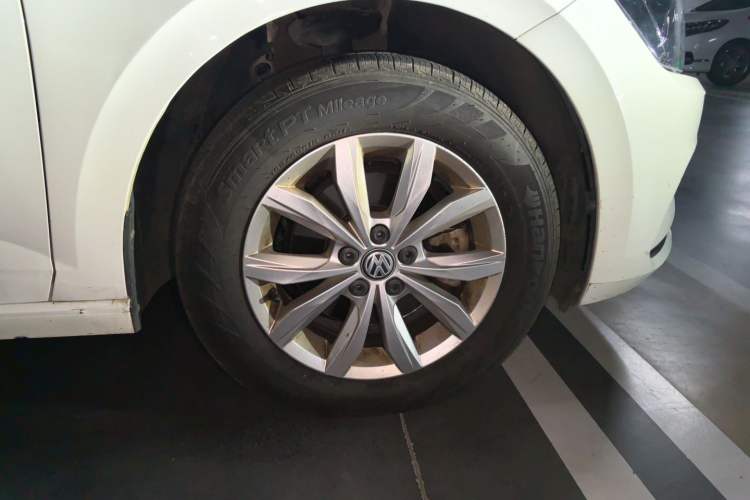 Used Volkswagen Polo 2019 Plus 1.5L Automatic Colorful Technology Edition Exterior 1