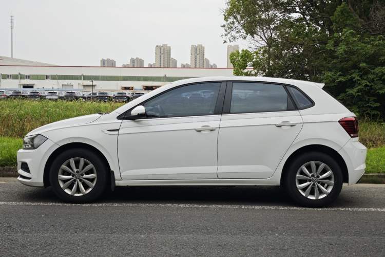Used Volkswagen Polo 2019 Plus 1.5L Automatic Colorful Technology Edition Exterior 1