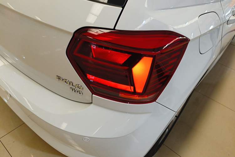 Used Volkswagen Polo 2019 Plus 1.5L Automatic Panoramic Enjoyment Edition Exterior 3