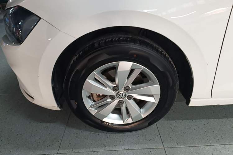 Used Volkswagen Polo 2019 Plus 1.5L Automatic Panoramic Enjoyment Edition Exterior 4