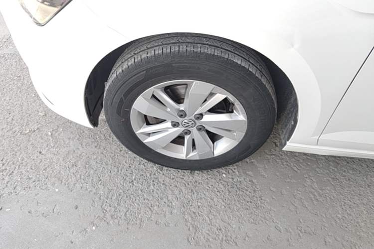 Used Volkswagen Polo 2019 Plus 1.5L Automatic Panoramic Enjoyment Edition Exterior 4