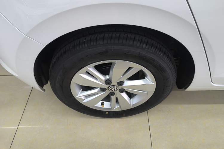 Used Volkswagen Polo 2019 Plus 1.5L Automatic Panoramic Enjoyment Edition Exterior 5