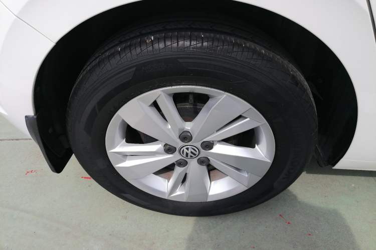 Used Volkswagen Polo 2019 Plus 1.5L Automatic Panoramic Enjoyment Edition Exterior 5