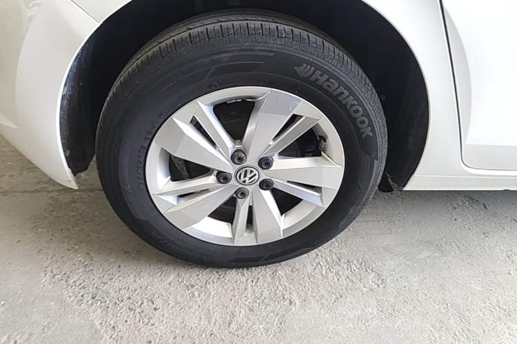 Used Volkswagen Polo 2019 Plus 1.5L Automatic Panoramic Enjoyment Edition Exterior 5