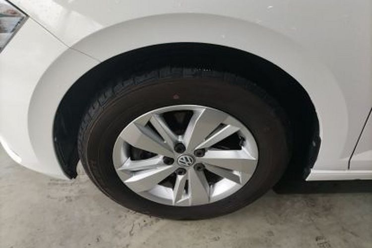 Used Volkswagen Polo 2019 Plus 1.5L Automatic Panoramic Enjoyment Edition Exterior 6