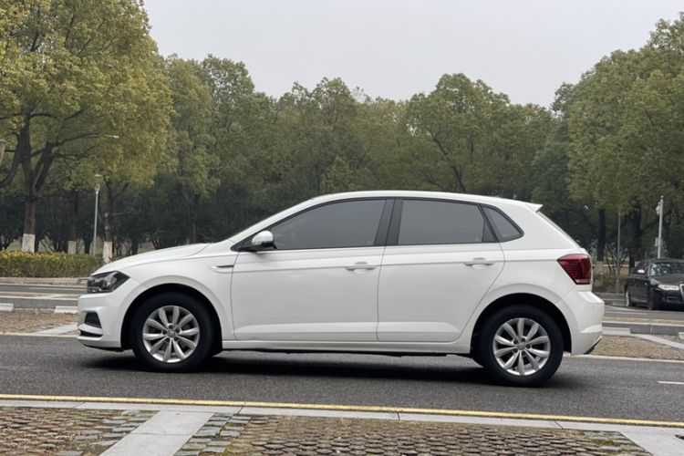 Used Volkswagen Polo 2019 Plus 1.5L Automatic Colorful Technology Edition Exterior 8