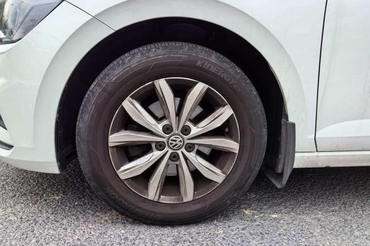 Used Volkswagen Polo 2019 Plus 1.5L Automatic Colorful Technology Edition Exterior 8